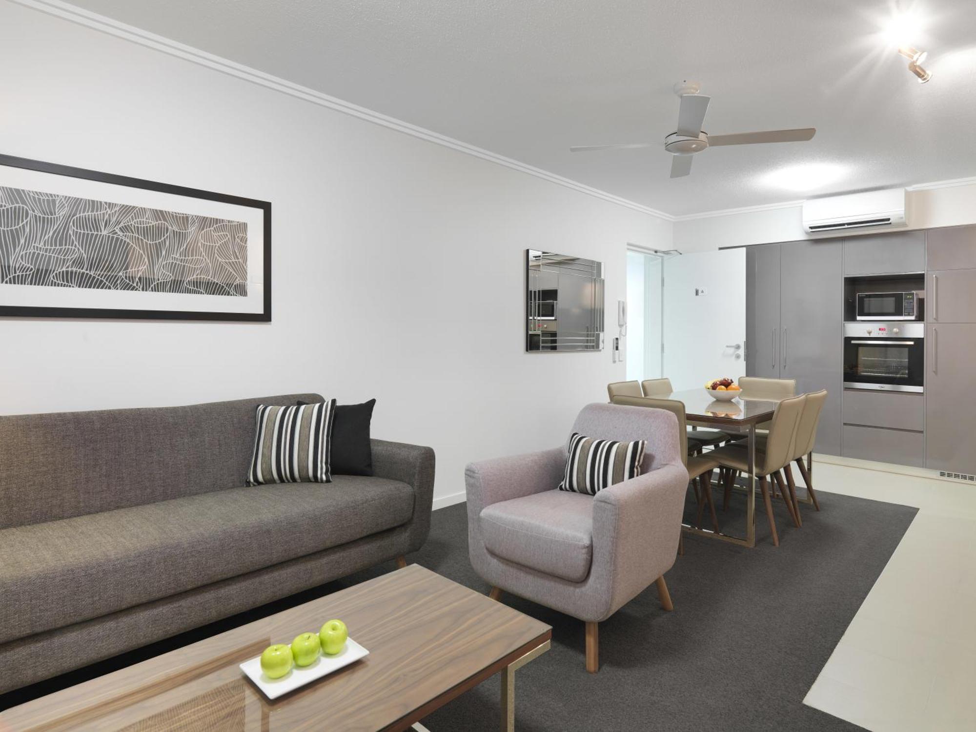 Oaks Mackay Carlyle Suites Стая снимка