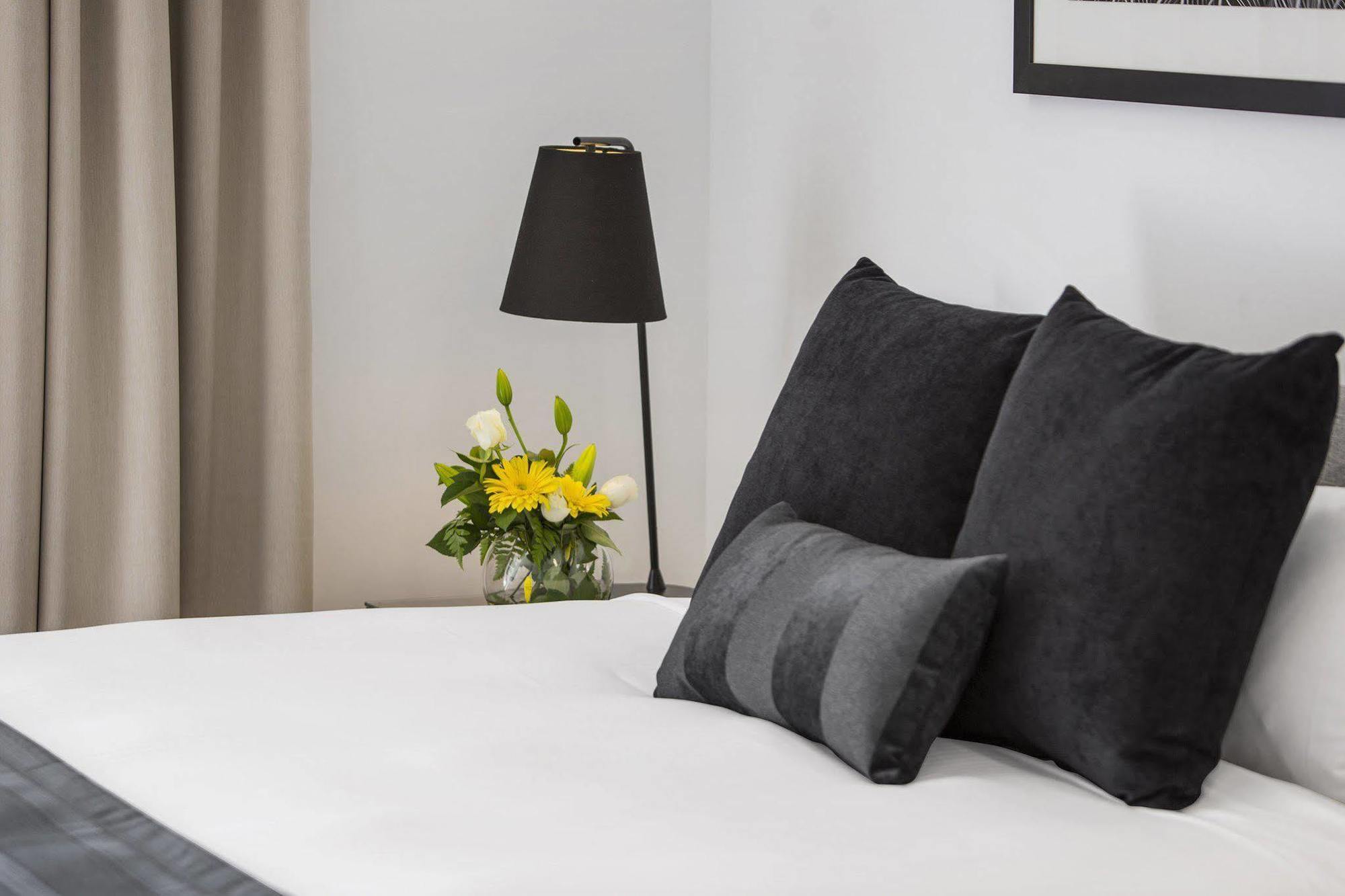Oaks Mackay Carlyle Suites Екстериор снимка