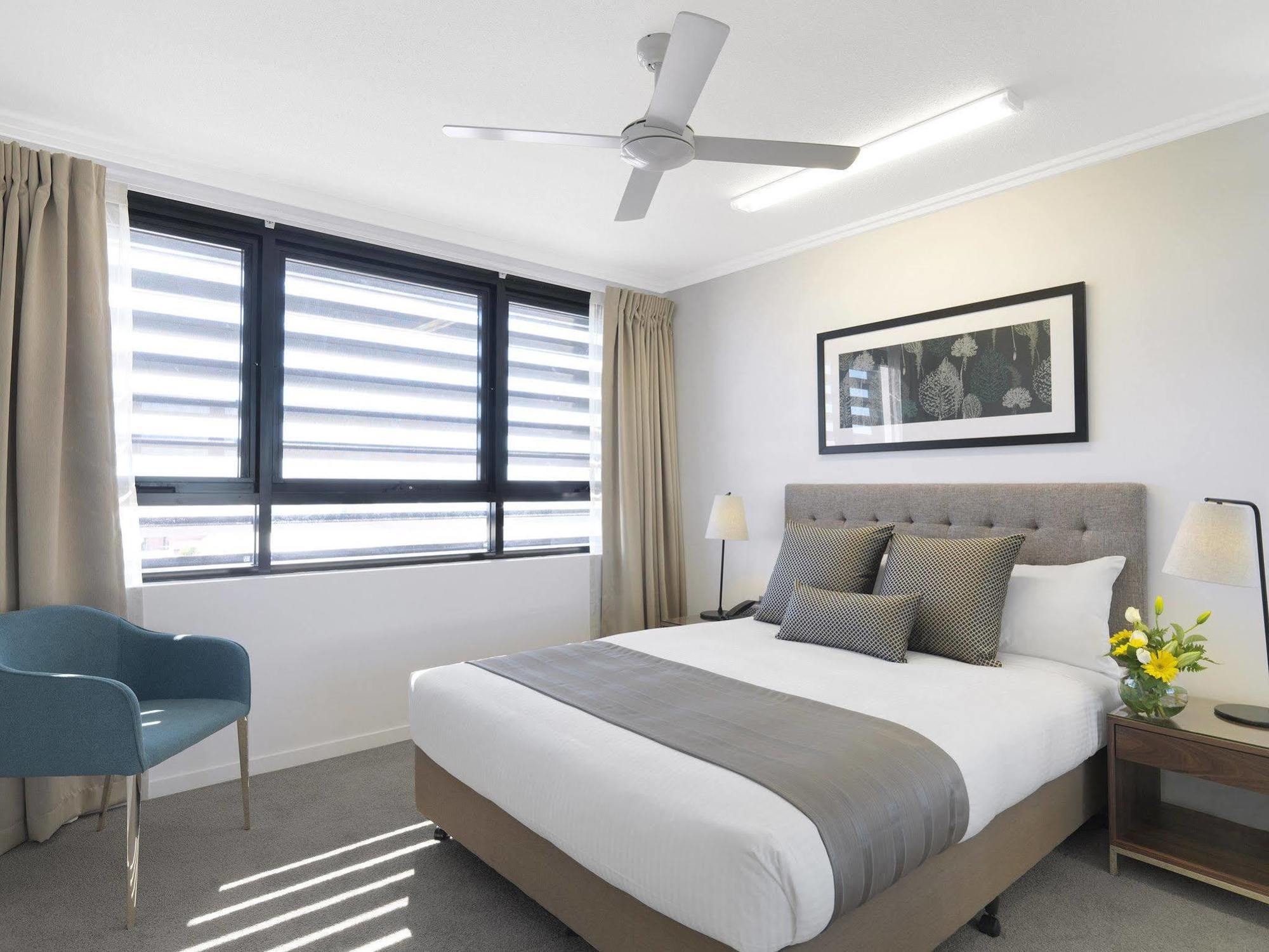 Oaks Mackay Carlyle Suites Екстериор снимка